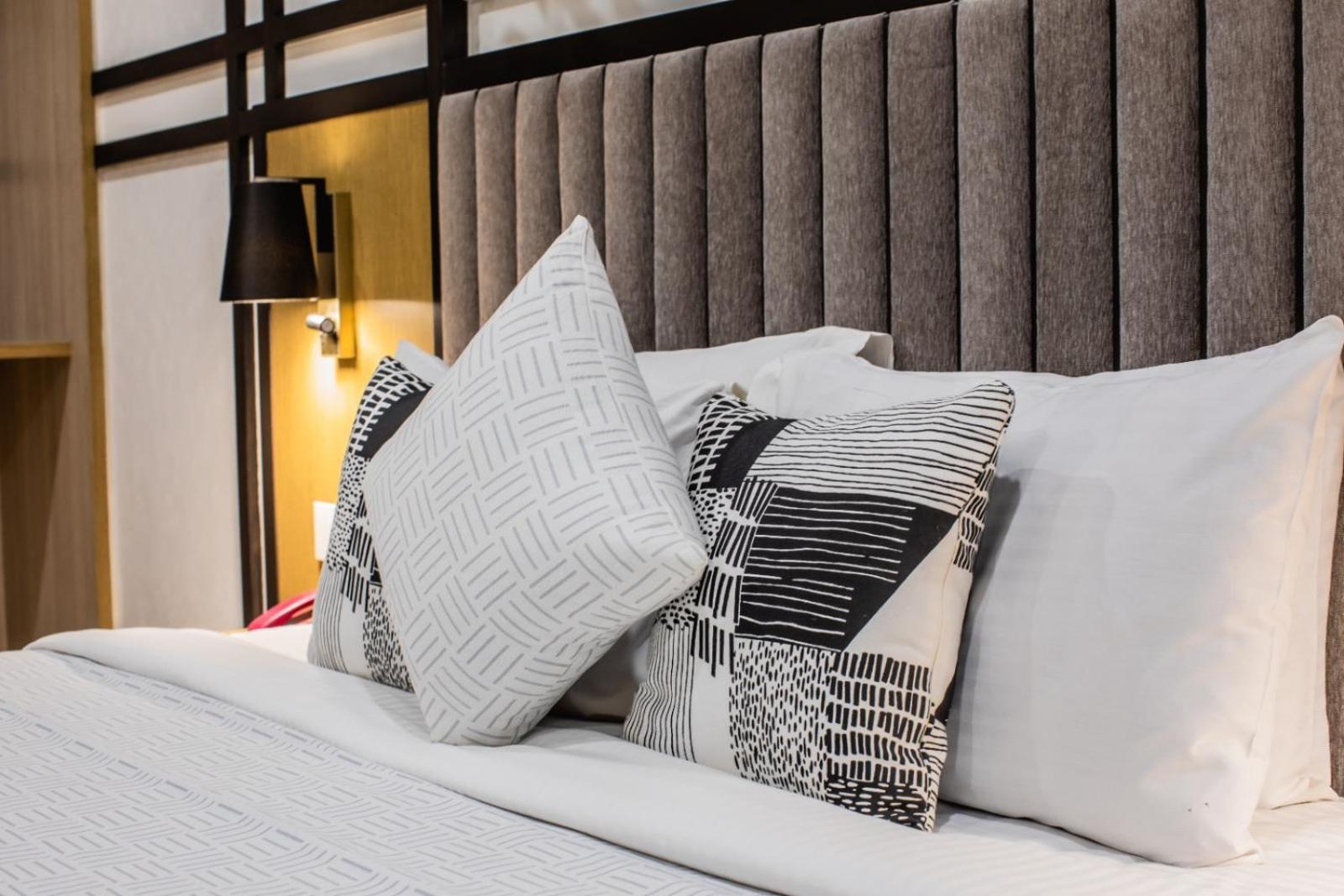 Devanahalli Purple Cloud Hotel מראה חיצוני תמונה
