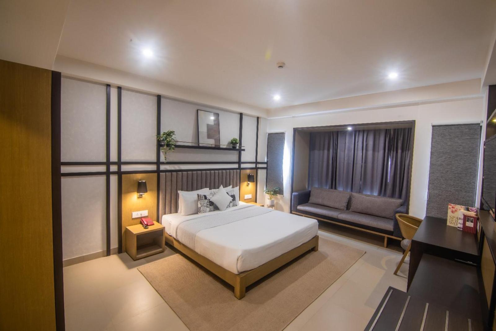 Devanahalli Purple Cloud Hotel מראה חיצוני תמונה