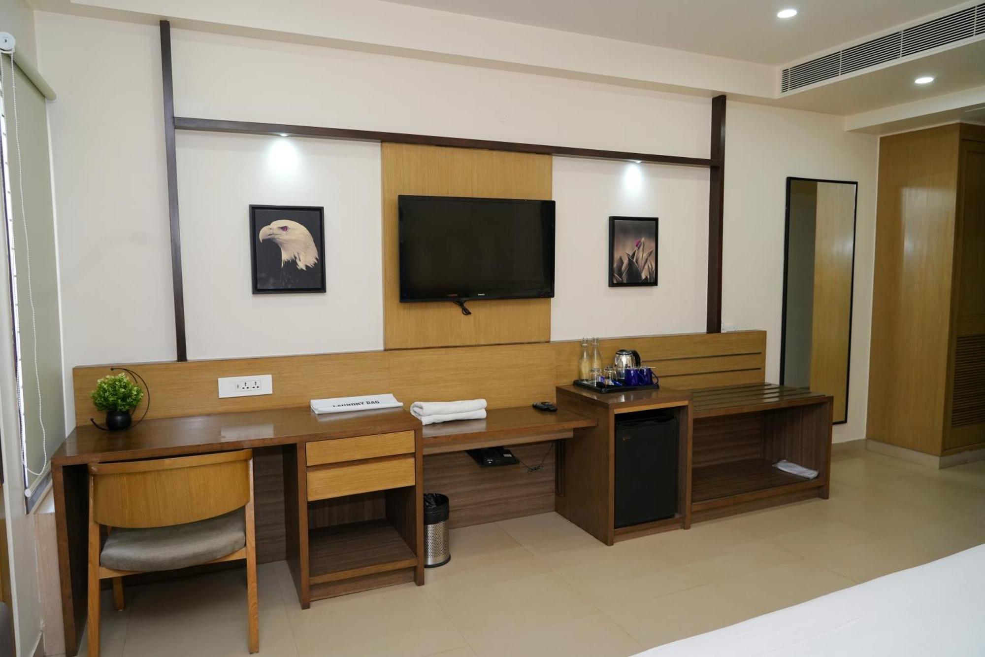 Devanahalli Purple Cloud Hotel מראה חיצוני תמונה