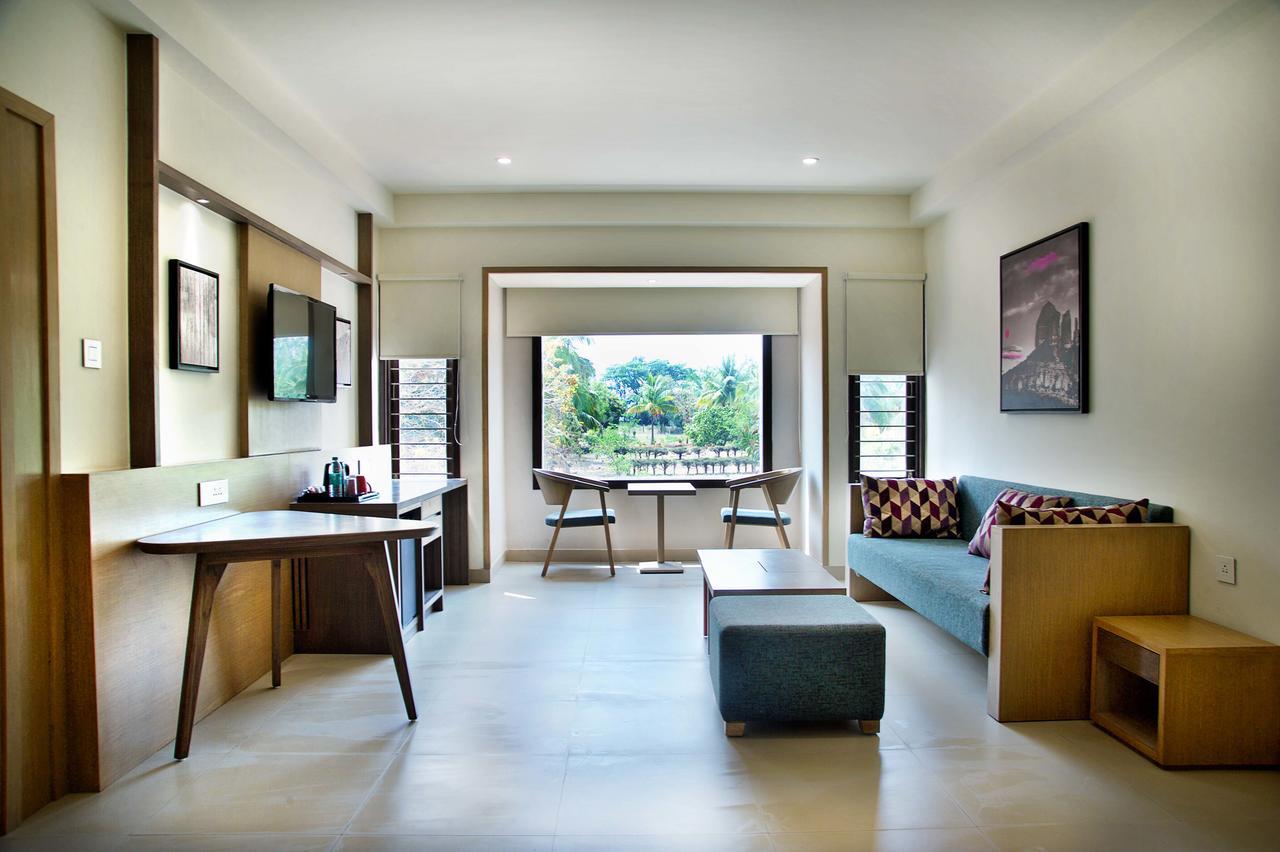 Devanahalli Purple Cloud Hotel מראה חיצוני תמונה